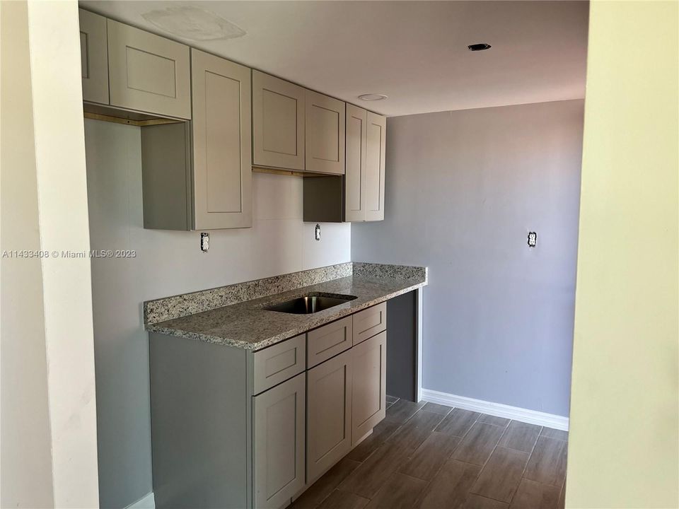 Recently Rented: $1,900 (2 beds, 2 baths, 0 Square Feet)