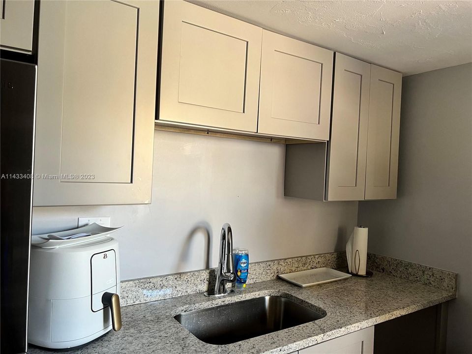 Recently Rented: $1,900 (2 beds, 2 baths, 0 Square Feet)