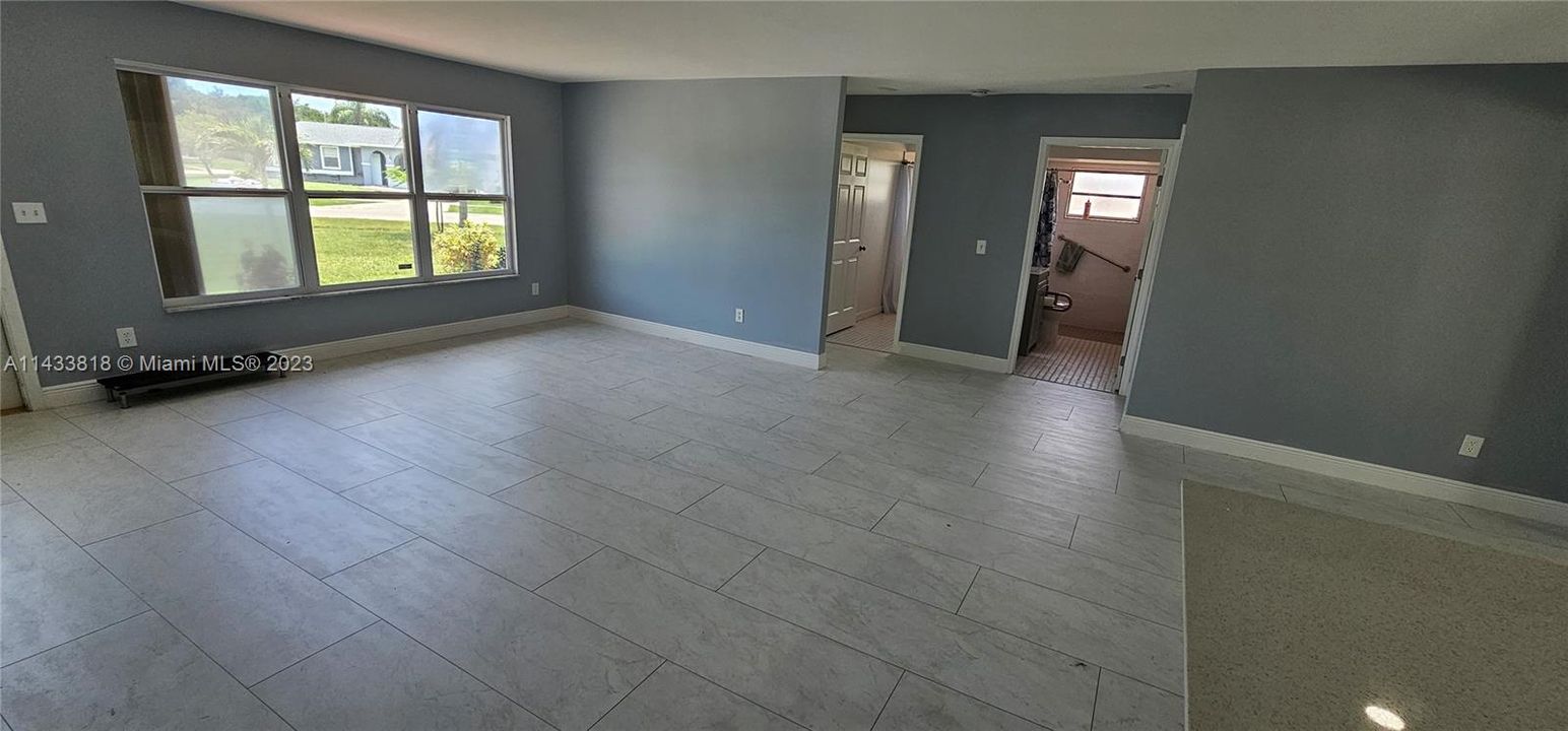 Recientemente alquilado: $2,600 (4 camas, 2 baños, 1877 Pies cuadrados)