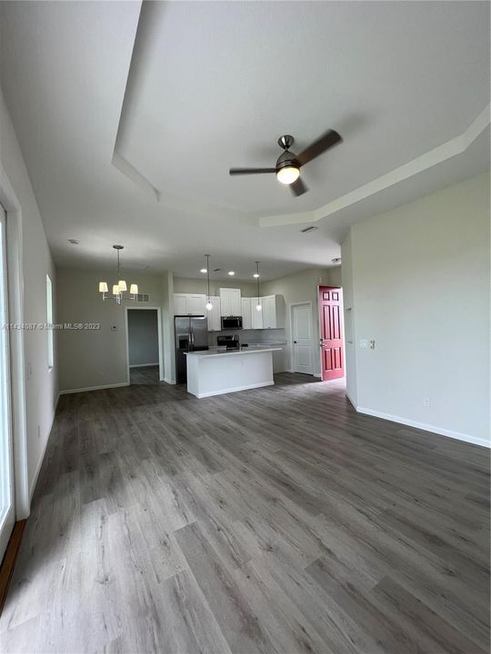 Recently Rented: $2,700 (4 beds, 2 baths, 1439 Square Feet)