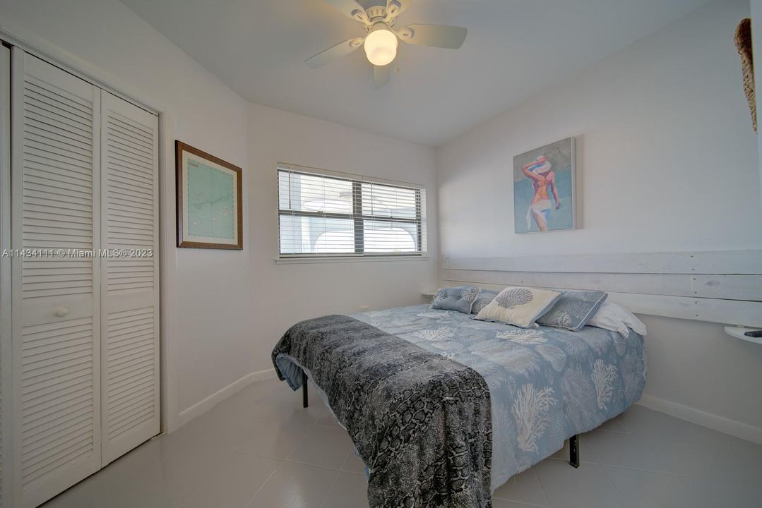 Recently Rented: $3,750 (3 beds, 2 baths, 6071 Square Feet)