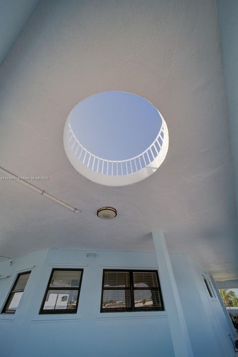 Recently Rented: $3,750 (3 beds, 2 baths, 6071 Square Feet)