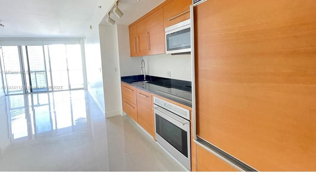 Recently Sold: $439,000 (0 beds, 1 baths, 546 Square Feet)