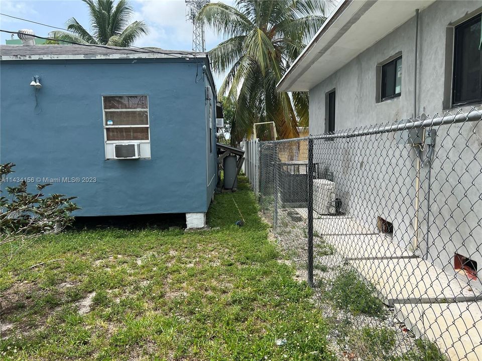 Recently Sold: $485,000 (2 beds, 1 baths, 660 Square Feet)