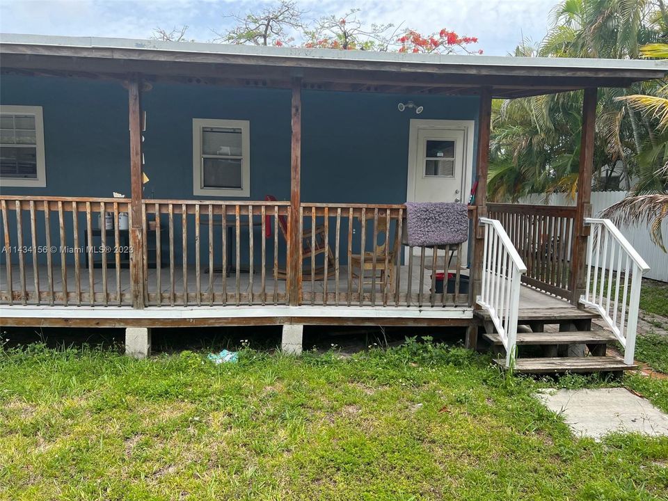 Recently Sold: $485,000 (2 beds, 1 baths, 660 Square Feet)