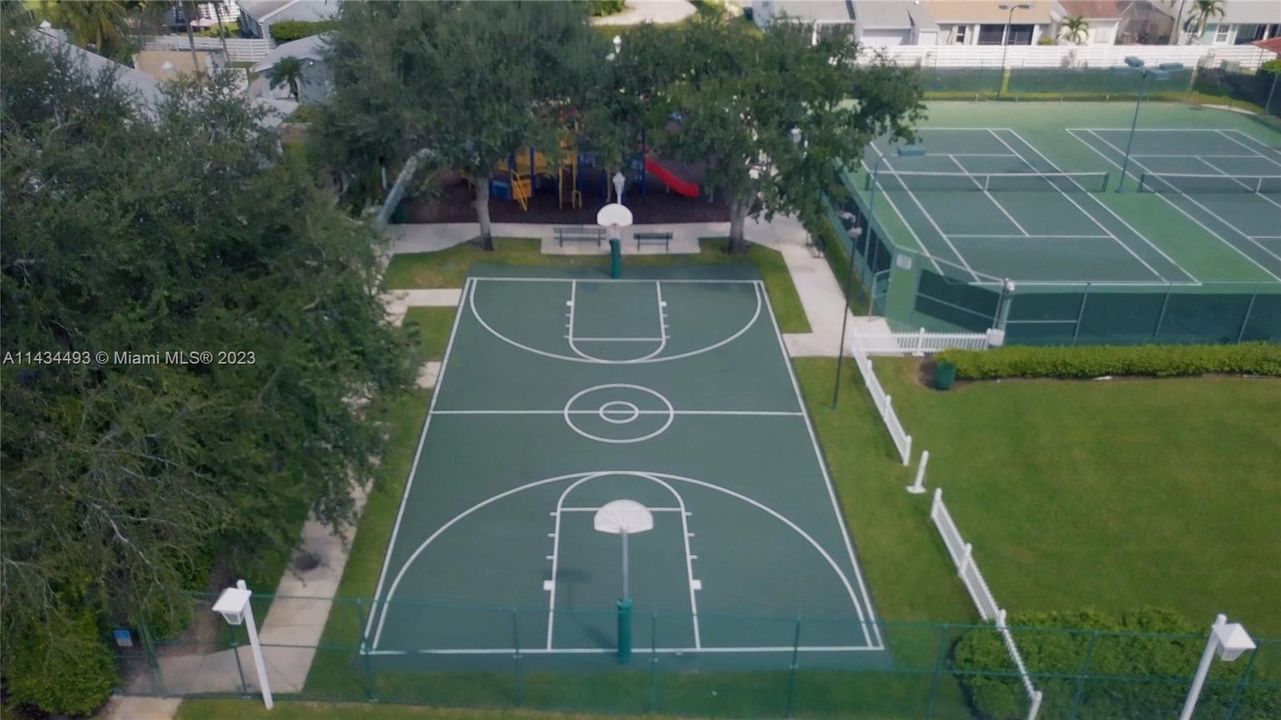 Basket and tennis courts