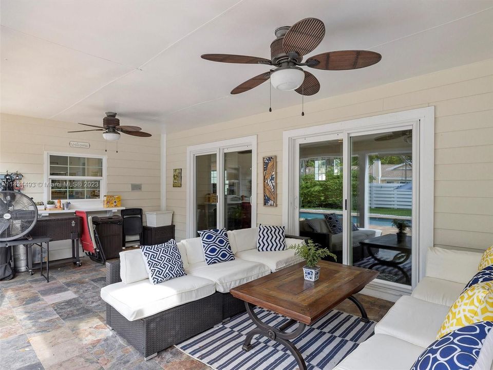 Fully furnished terrace