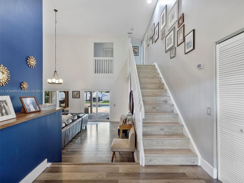 Recently Rented: $6,700 (6 beds, 4 baths, 3738 Square Feet)