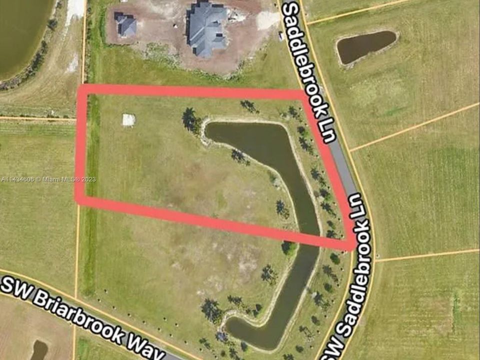 最近售出: $350,000 (5.30 acres)