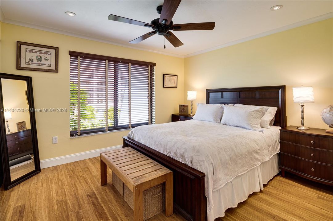 Recently Sold: $1,399,000 (2 beds, 3 baths, 2010 Square Feet)