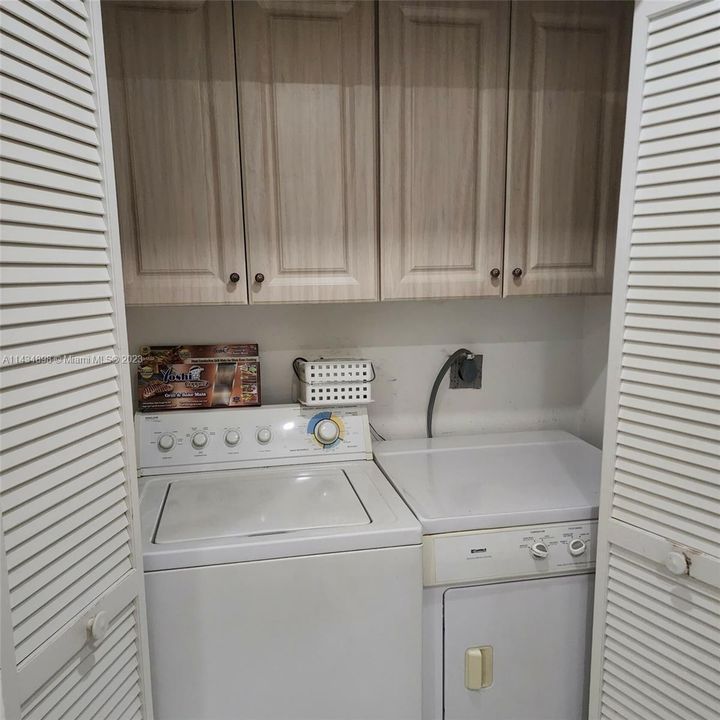 Недавно продано: $299,900 (2 спален, 2 ванн, 1132 Квадратных фут)