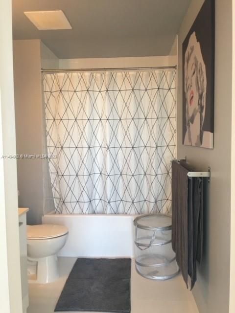 Recently Sold: $375,000 (1 beds, 1 baths, 607 Square Feet)