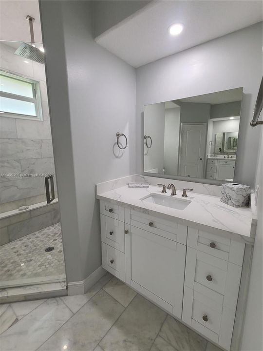 Recently Rented: $4,500 (4 beds, 3 baths, 2333 Square Feet)