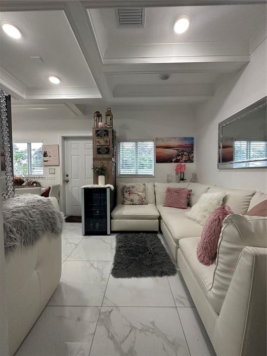 Recently Sold: $410,000 (2 beds, 2 baths, 740 Square Feet)