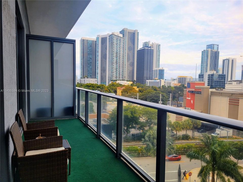 Recently Sold: $475,000 (1 beds, 1 baths, 672 Square Feet)