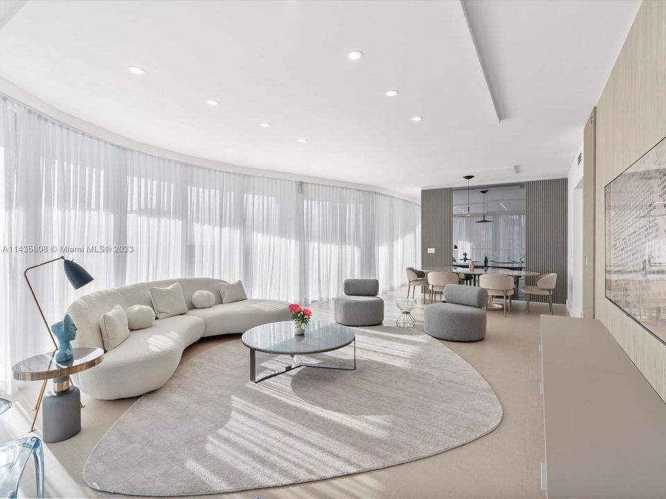 Недавно продано: $2,200,000 (3 спален, 3 ванн, 2726 Квадратных фут)