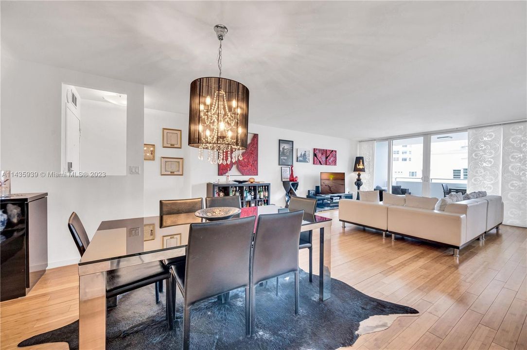 Large dining/living area with built in server and wine cooler