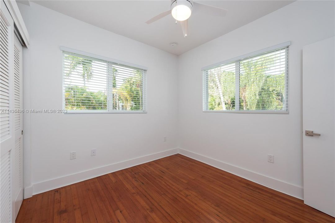 Недавно арендовано: $2,300 (1 спален, 1 ванн, 375 Квадратных фут)