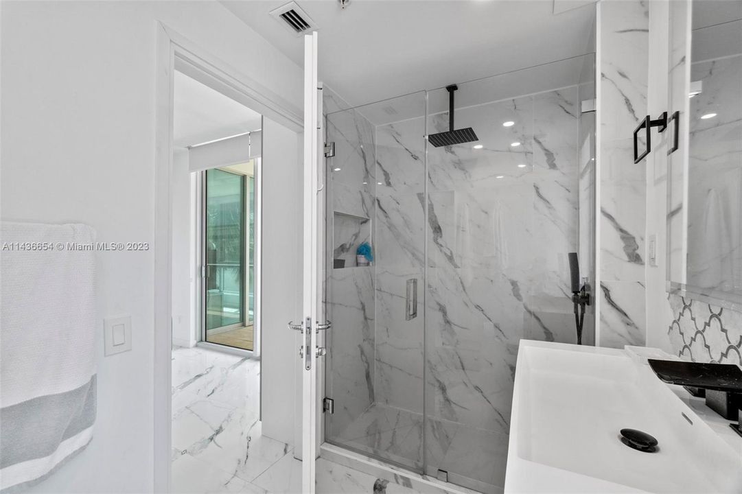 Recently Sold: $495,000 (1 beds, 1 baths, 540 Square Feet)