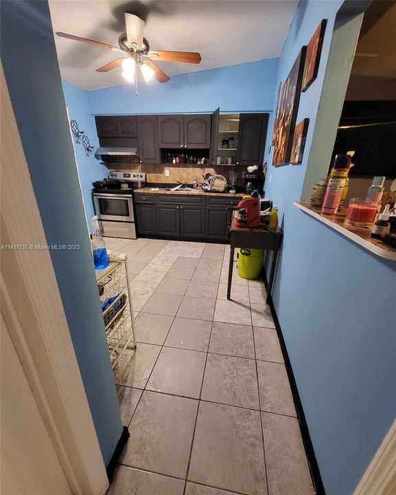 Recently Sold: $480,000 (0 beds, 0 baths, 1461 Square Feet)