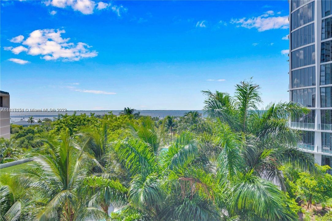 Recently Rented: $20,000 (3 beds, 2 baths, 1954 Square Feet)