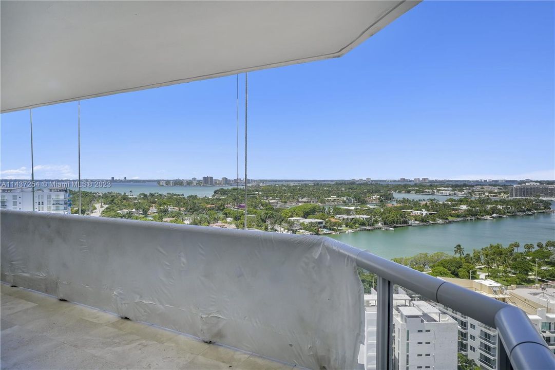 Vendido Recientemente: $900,000 (2 camas, 2 baños, 1220 Pies cuadrados)