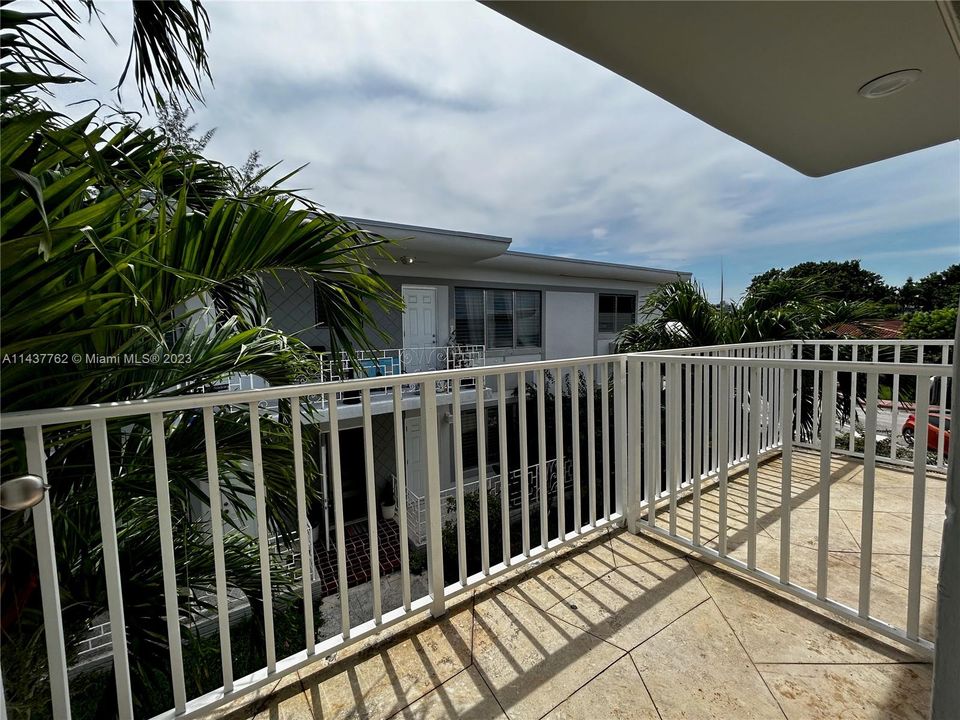 Недавно арендовано: $2,950 (3 спален, 2 ванн, 4905 Квадратных фут)