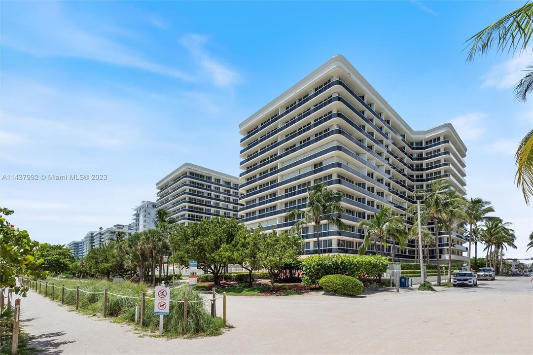 Recently Sold: $1,665,000 (2 beds, 2 baths, 1750 Square Feet)