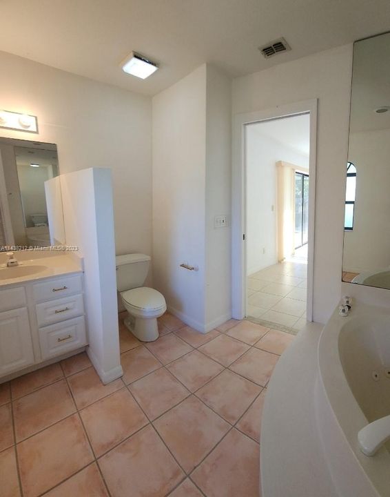 Недавно арендовано: $2,600 (3 спален, 3 ванн, 0 Квадратных фут)