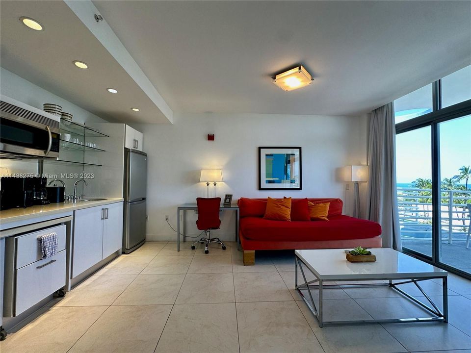 Recently Sold: $599,000 (1 beds, 1 baths, 494 Square Feet)