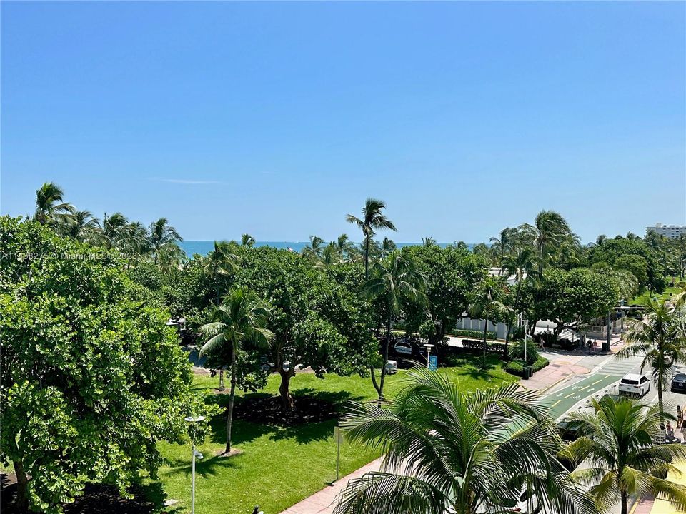 Recently Sold: $599,000 (1 beds, 1 baths, 494 Square Feet)