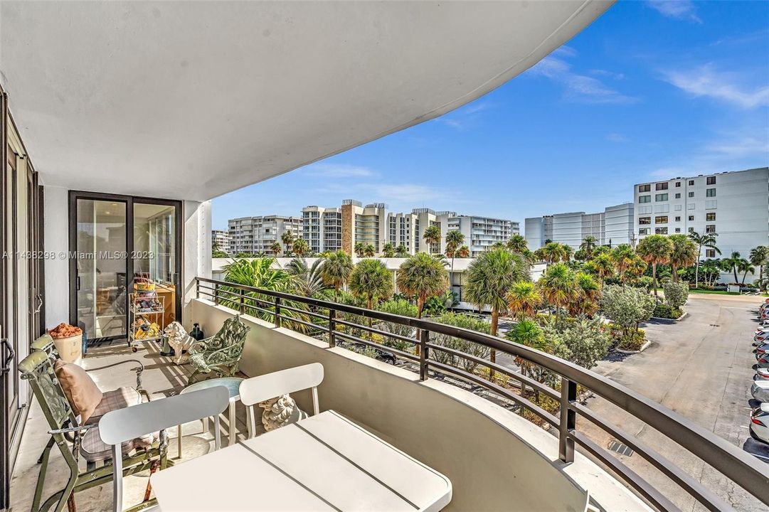 Vendido Recientemente: $495,000 (2 camas, 2 baños, 1541 Pies cuadrados)