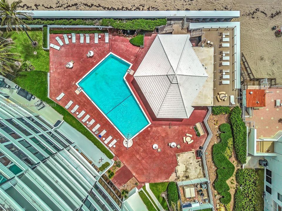 Vendido Recientemente: $495,000 (2 camas, 2 baños, 1541 Pies cuadrados)