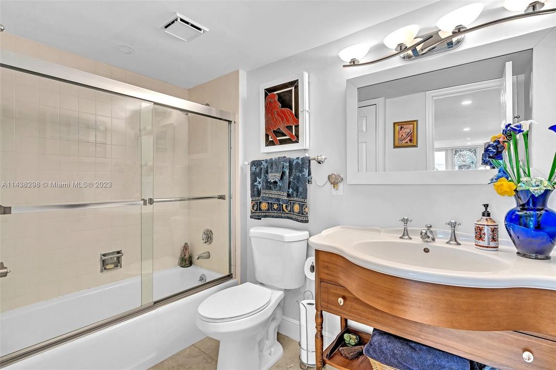 Vendido Recientemente: $495,000 (2 camas, 2 baños, 1541 Pies cuadrados)