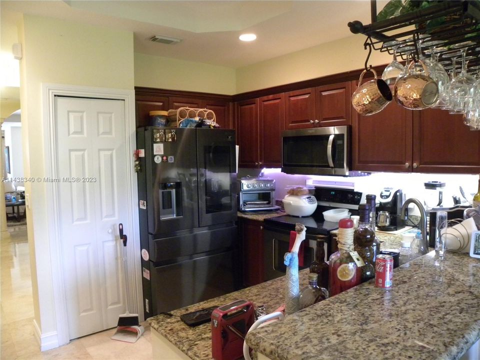 Recently Sold: $1,349,000 (4 beds, 3 baths, 2051 Square Feet)