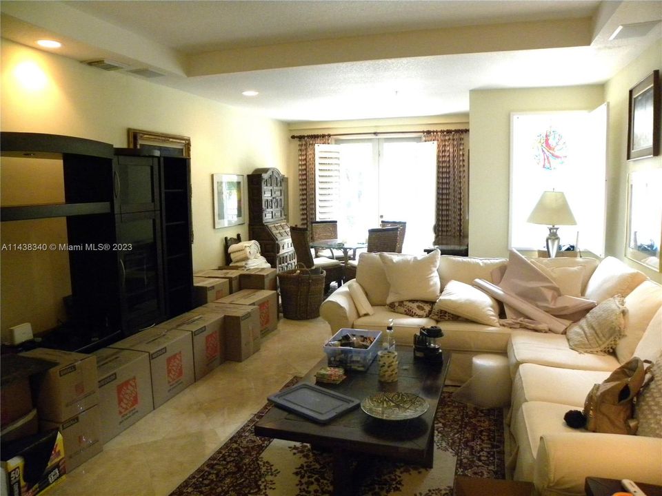 Recently Sold: $1,349,000 (4 beds, 3 baths, 2051 Square Feet)