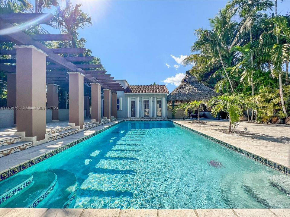 Recently Sold: $1,495,000 (3 beds, 3 baths, 0 Square Feet)