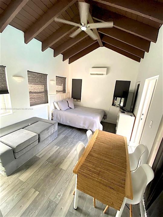 Efficiency guest house