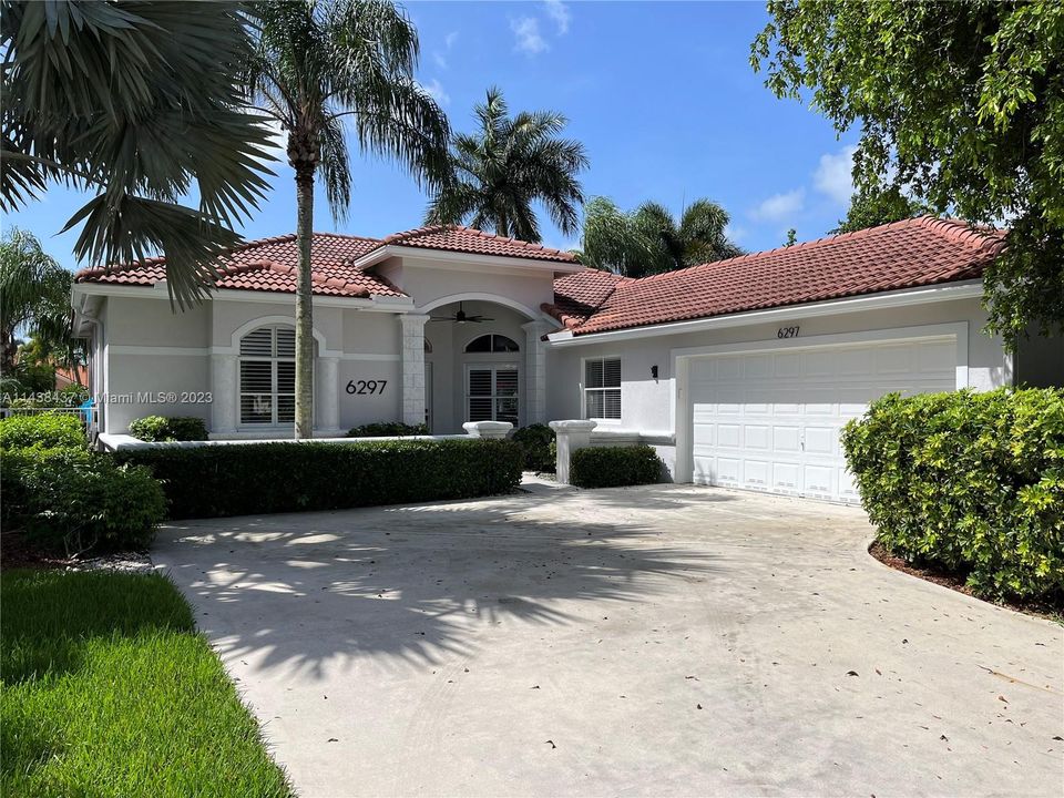 Recently Sold: $665,000 (3 beds, 2 baths, 1771 Square Feet)