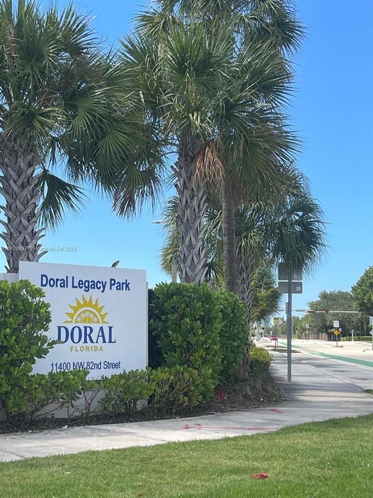 Recently Rented: $2,700 (3 beds, 2 baths, 1429 Square Feet)