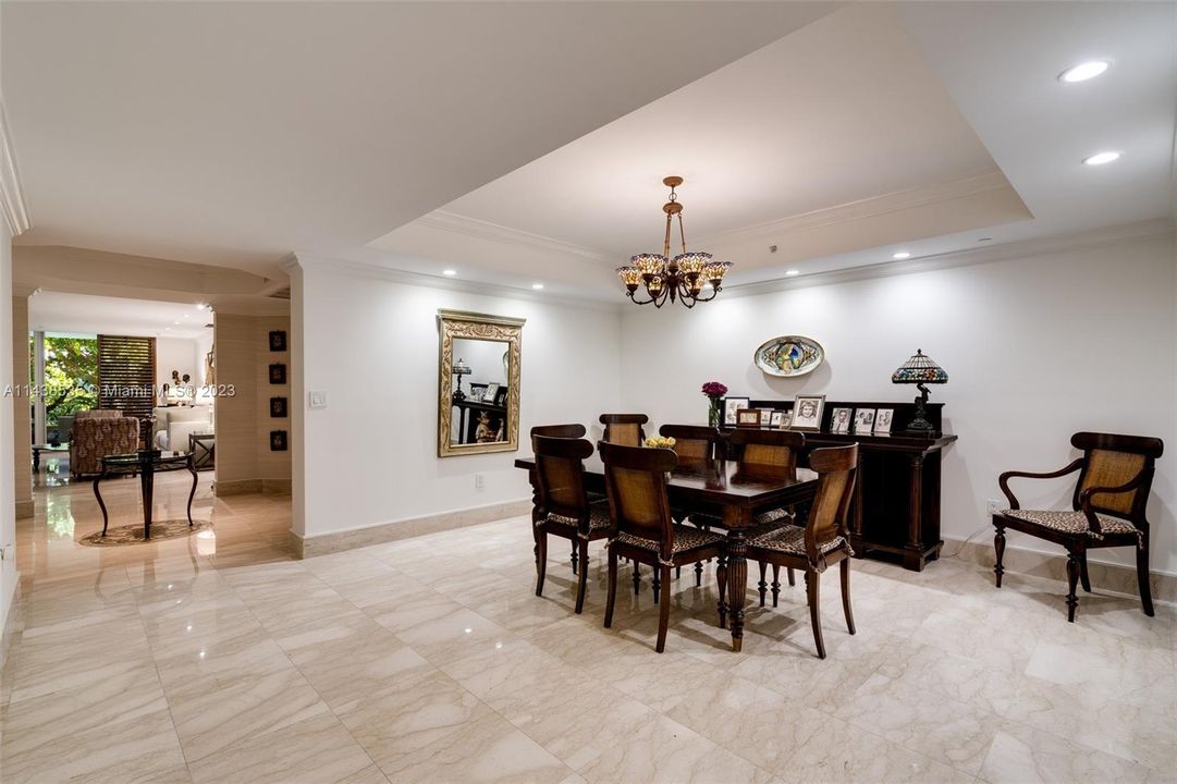 Recently Sold: $2,997,500 (3 beds, 4 baths, 3112 Square Feet)