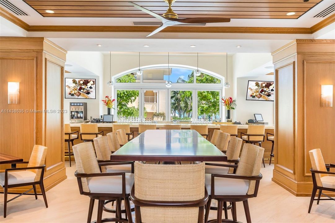 Recently Sold: $2,997,500 (3 beds, 4 baths, 3112 Square Feet)