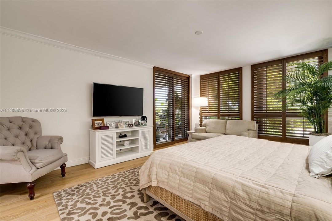 Recently Sold: $2,997,500 (3 beds, 4 baths, 3112 Square Feet)