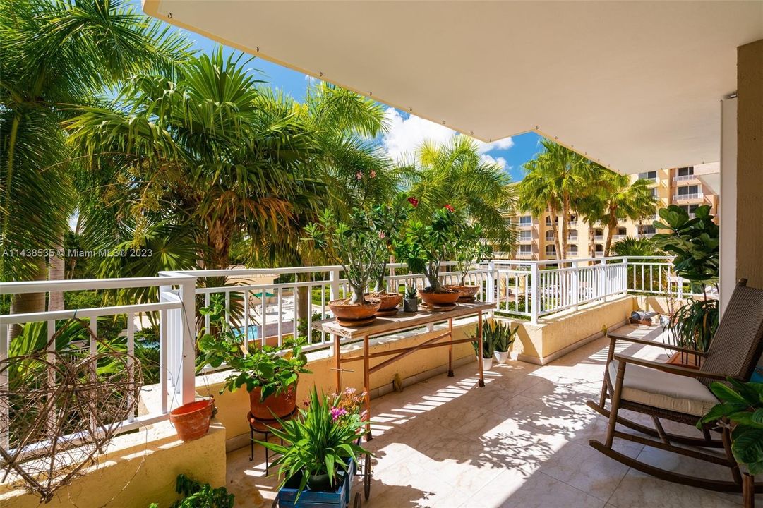 Recently Sold: $2,997,500 (3 beds, 4 baths, 3112 Square Feet)