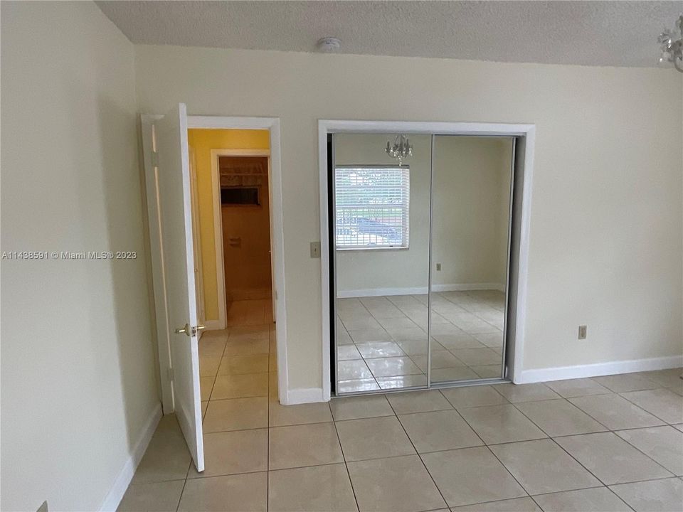 Recently Rented: $28,885 (2 beds, 1 baths, 2029 Square Feet)