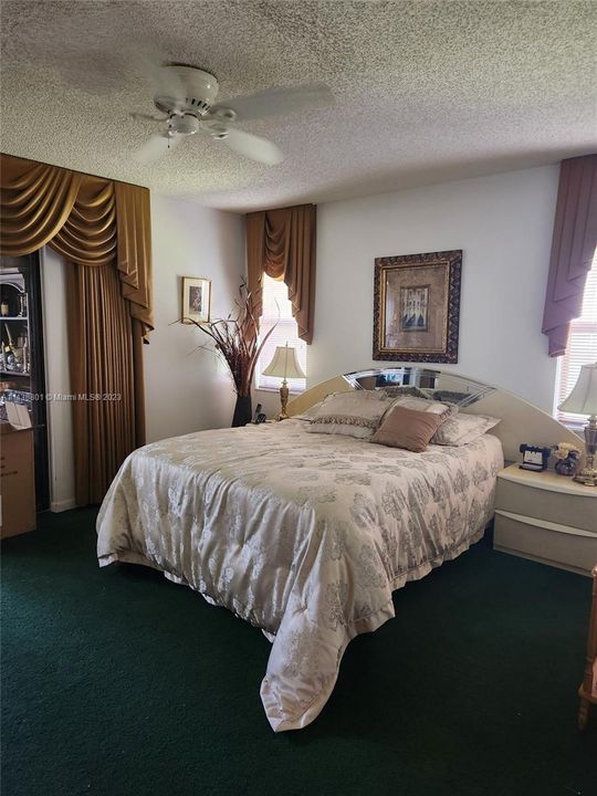 最近售出: $255,000 (2 贝兹, 2 浴室, 1388 平方英尺)