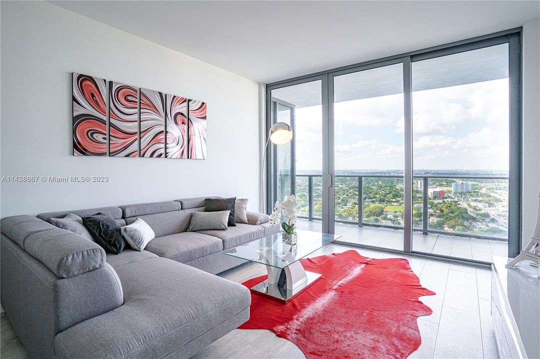 Recently Sold: $515,000 (1 beds, 1 baths, 612 Square Feet)