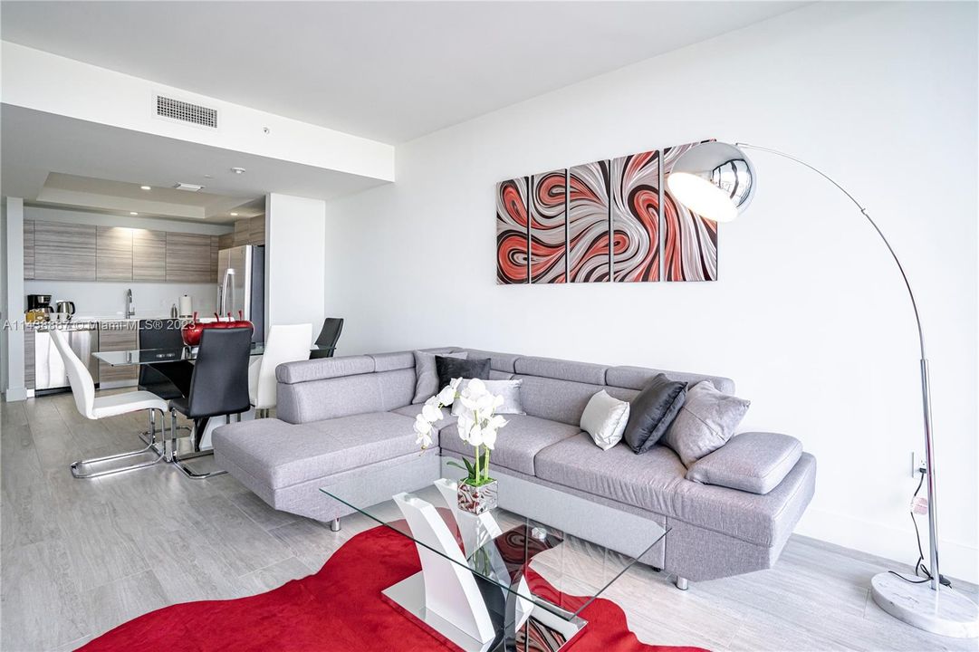 Recently Sold: $515,000 (1 beds, 1 baths, 612 Square Feet)