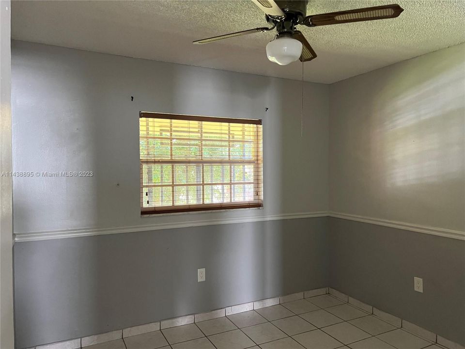 Recently Rented: $2,000 (2 beds, 1 baths, 800 Square Feet)