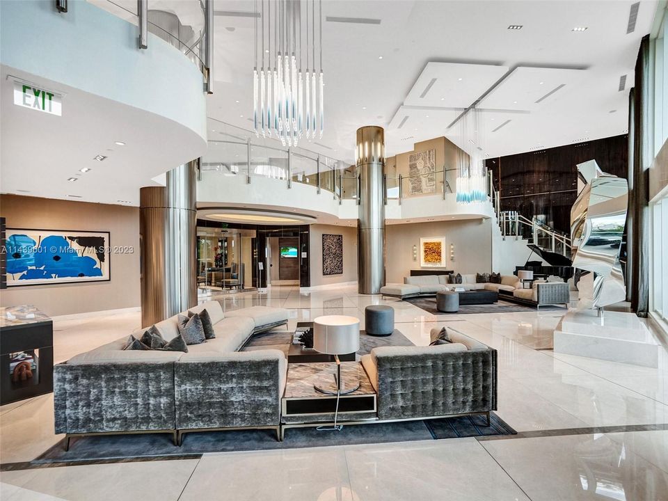 Vendido Recientemente: $2,500,000 (3 camas, 3 baños, 2840 Pies cuadrados)